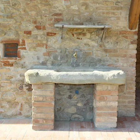 Farm stay Tenuta Sovestro *