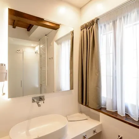 Tenuta Sovestro - E Winery 农家乐